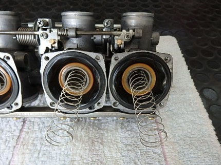 OLYMPUS DIGITAL CAMERA P30155101