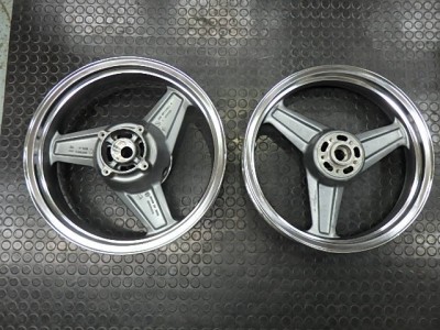 OLYMPUS DIGITAL CAMERA PB194150